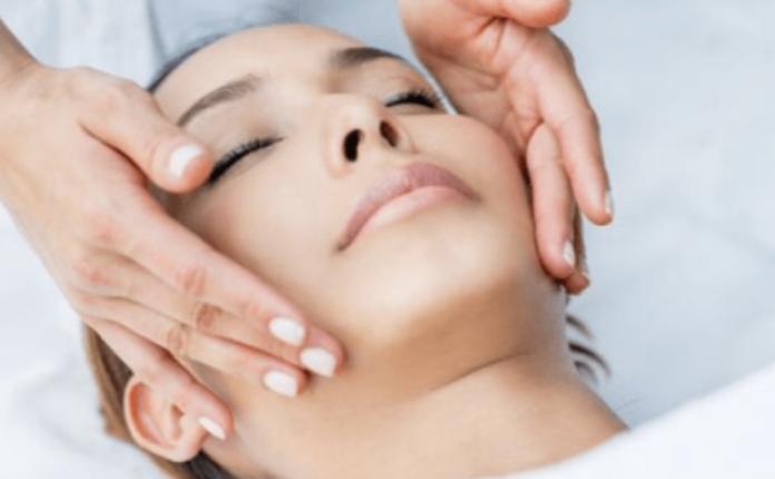Skin clinic science: linking lifestyle and skin
